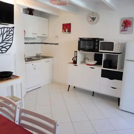 Azur Et Soleil Joli T2 Alcove Proche Richelieu Cap D Agde